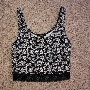 black and white flower crop top
